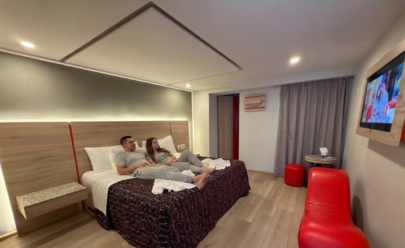 Habitación elegante para parejas