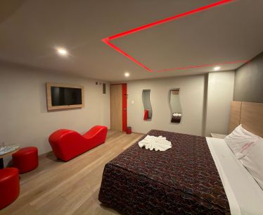 Habitación equipada con Wi-Fi y Smart TV